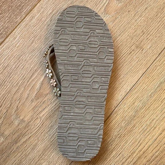 Cali By Skechers Meditation Daisy Delight Flip-Flops - Picture 4 of 6